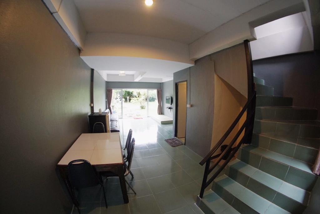 Lakeland Homestay Chiang Mai Exteriör bild