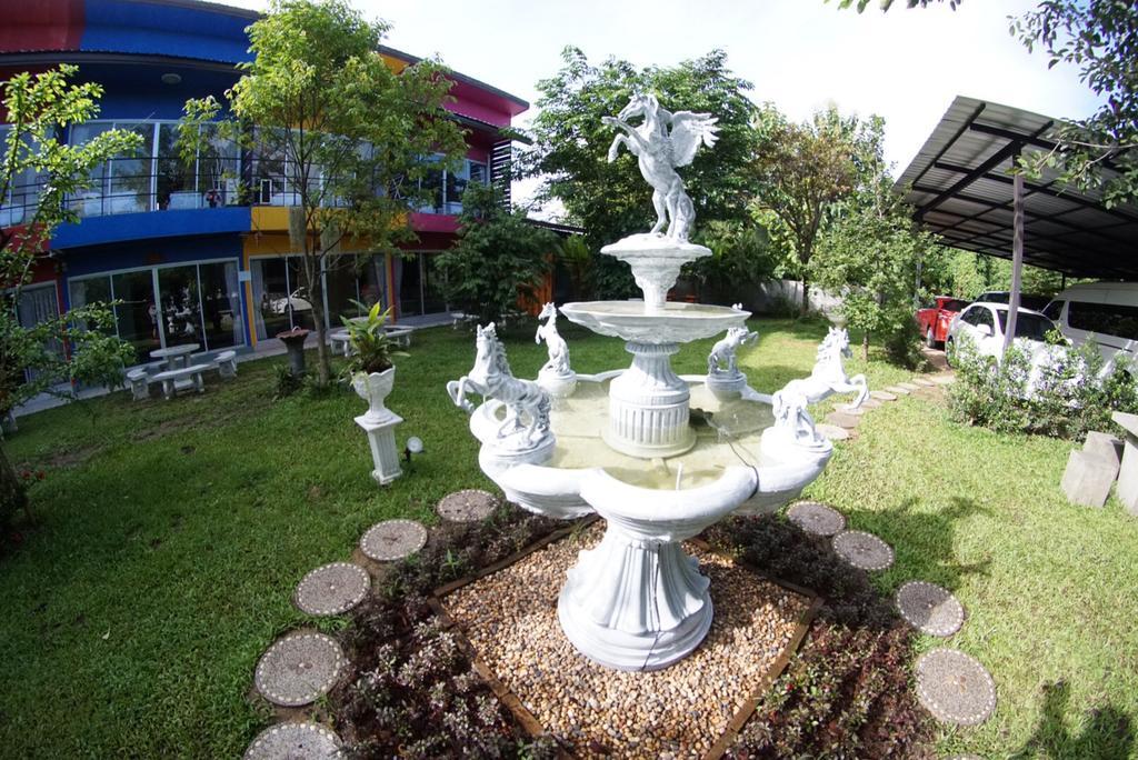 Lakeland Homestay Chiang Mai Exteriör bild