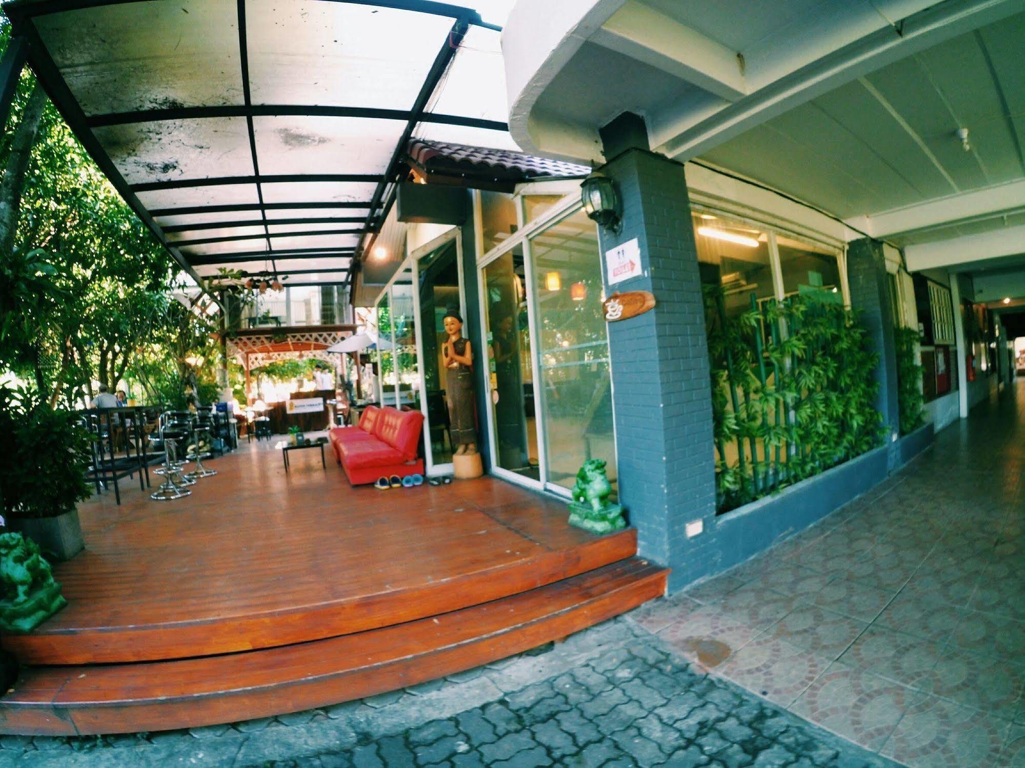 Lakeland Homestay Chiang Mai Exteriör bild