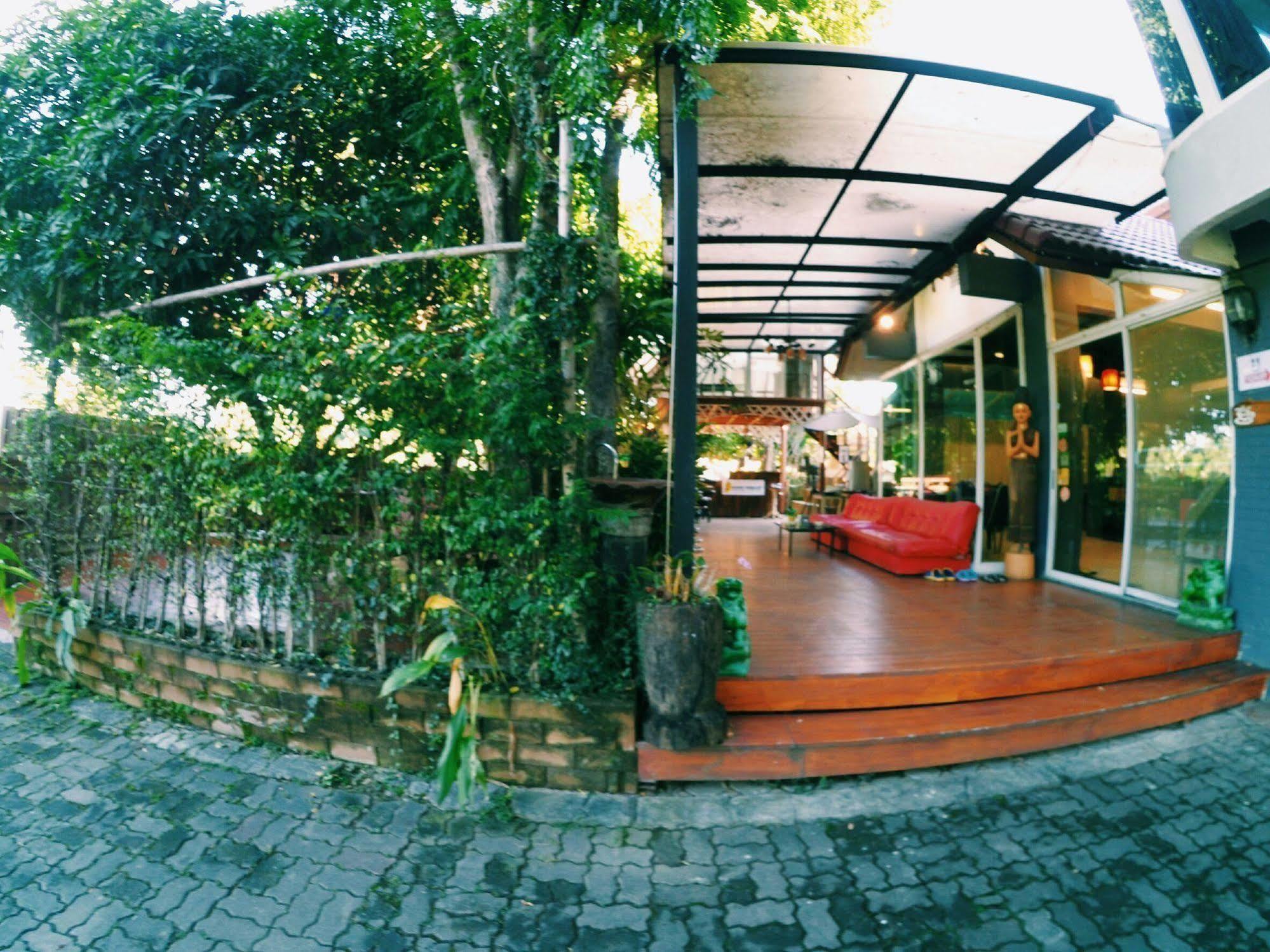 Lakeland Homestay Chiang Mai Exteriör bild
